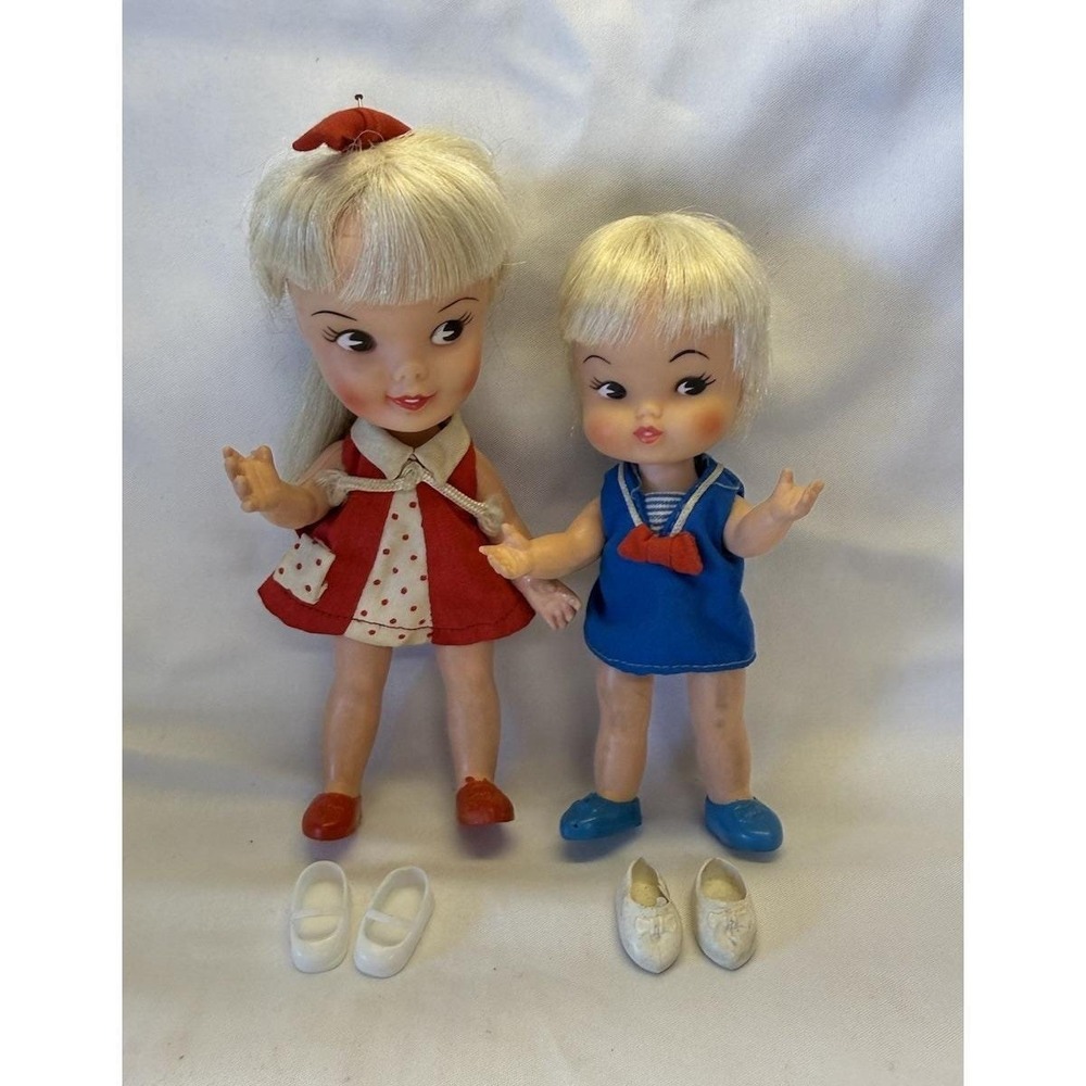 Vintage Remco Pocket Dolls Heidi & Her Little Sister Hildy W/ Outfits & Shoes